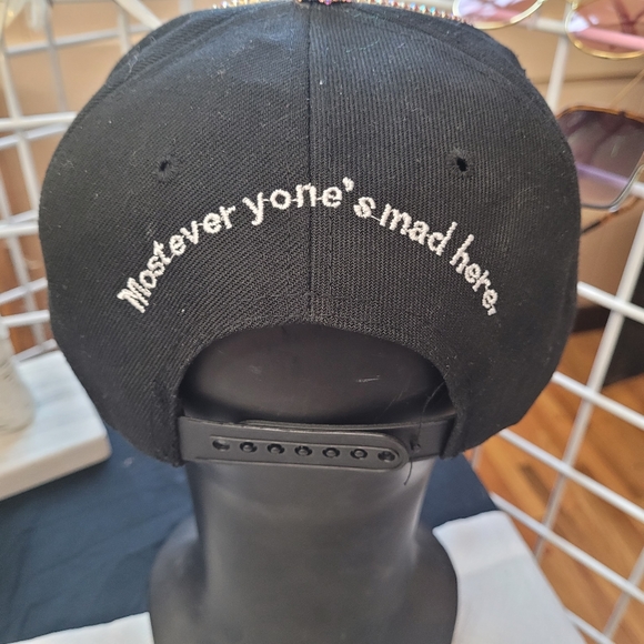 NWT Cheshire Cat Rhinestone Hat - Picture 5 of 5